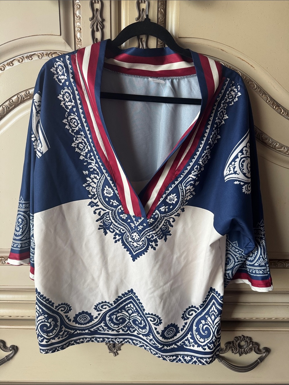 Source Unknown Navy, White & Red Bandana V-Neck Top